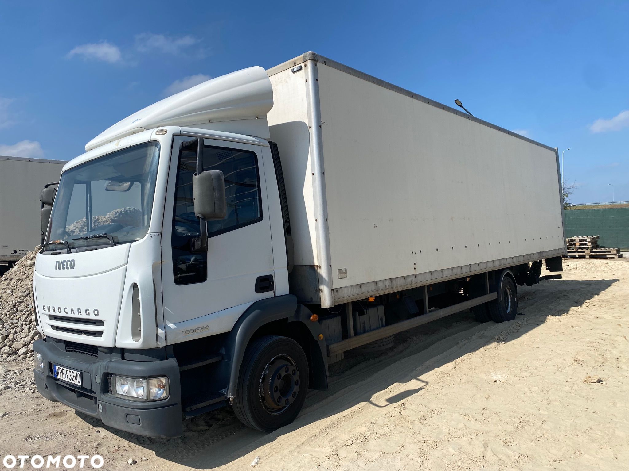 Iveco Eurocargo 120E24 - 1