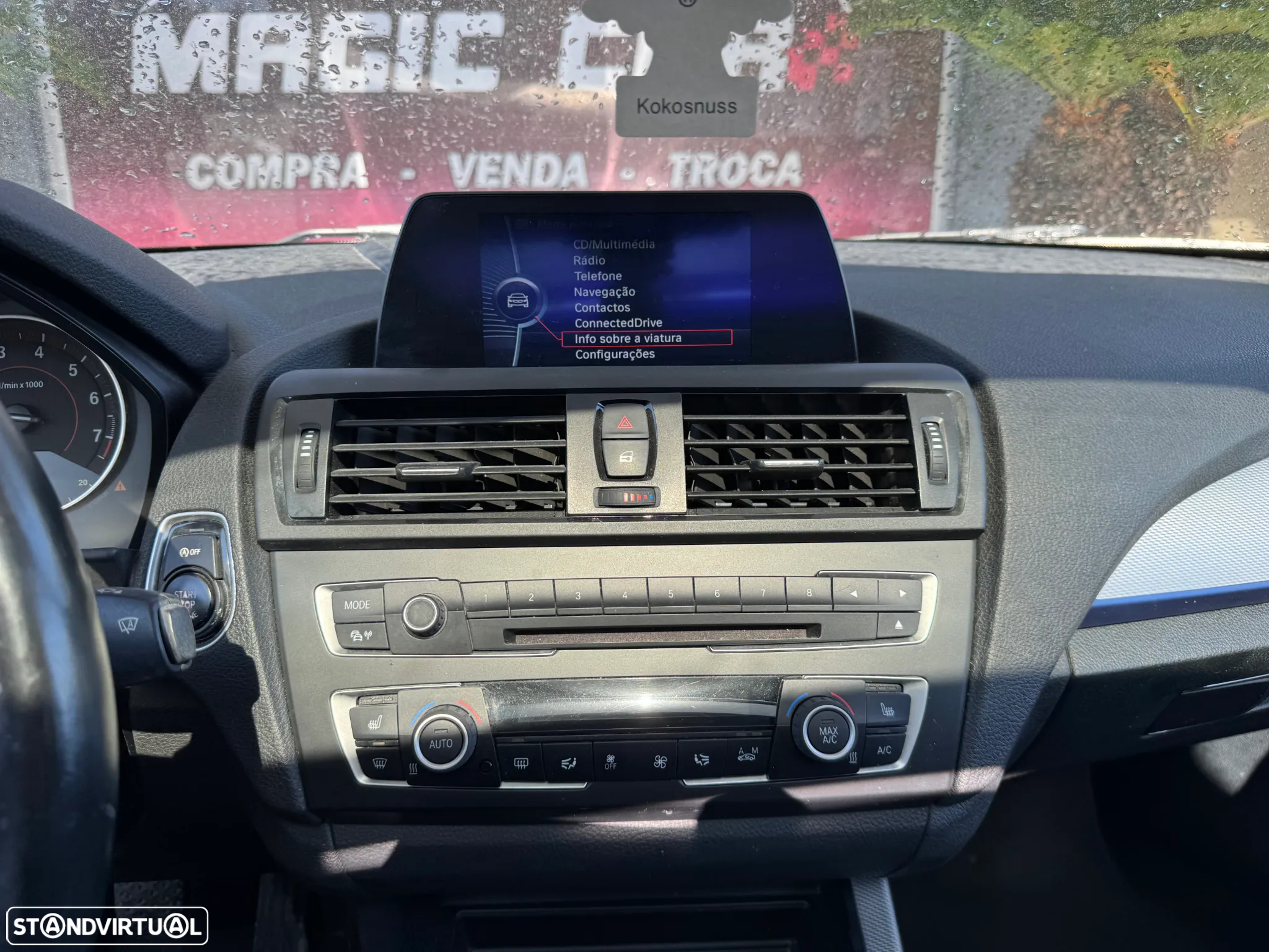 BMW 118 i Pack M - 16