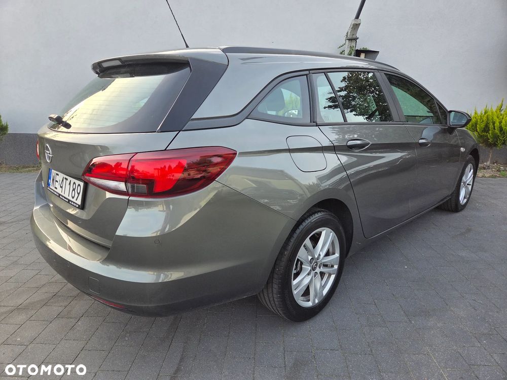 Opel Astra 1.2 T Business Elegance S&S - 10