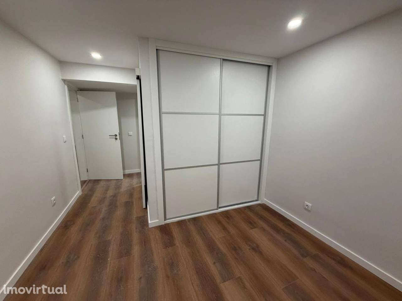 Apartamento T3 com terraço e ar condicionado - Grande imagem: 5/16