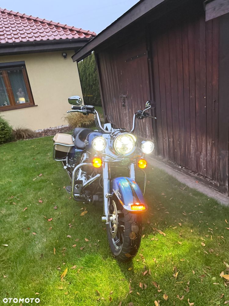 Harley-Davidson Touring Road King - 9