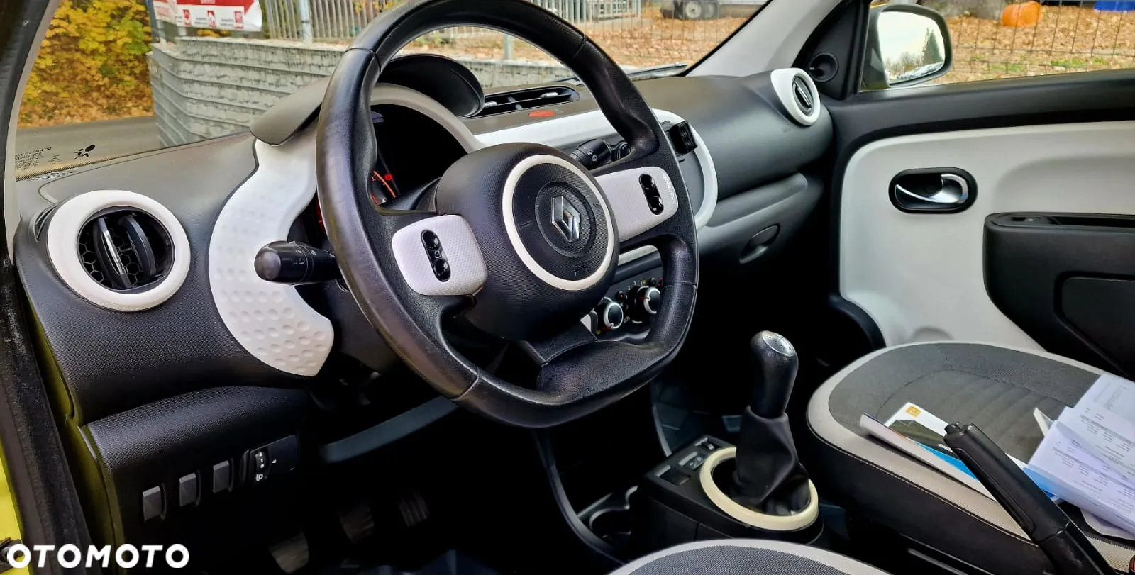 Renault Twingo SCe 70 Start&Stop LIMITED - 13