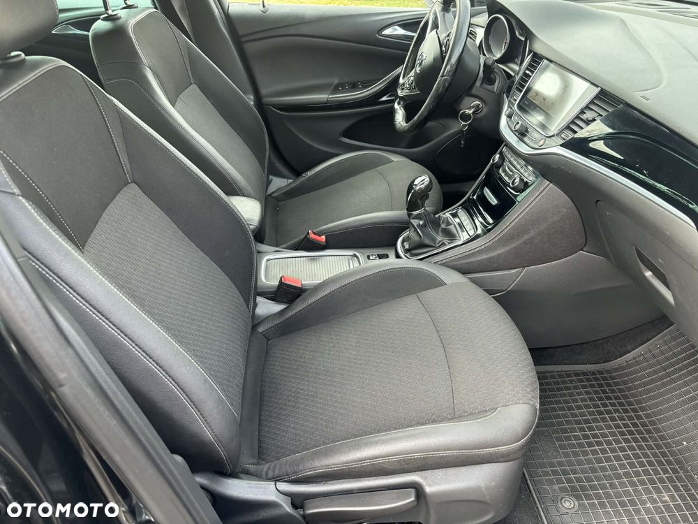 Opel Astra 1.4 Turbo Start/Stop Dynamic - 10