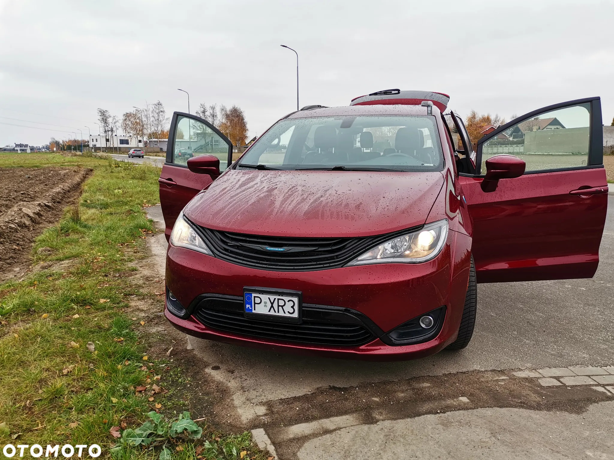 Chrysler Pacifica - 23