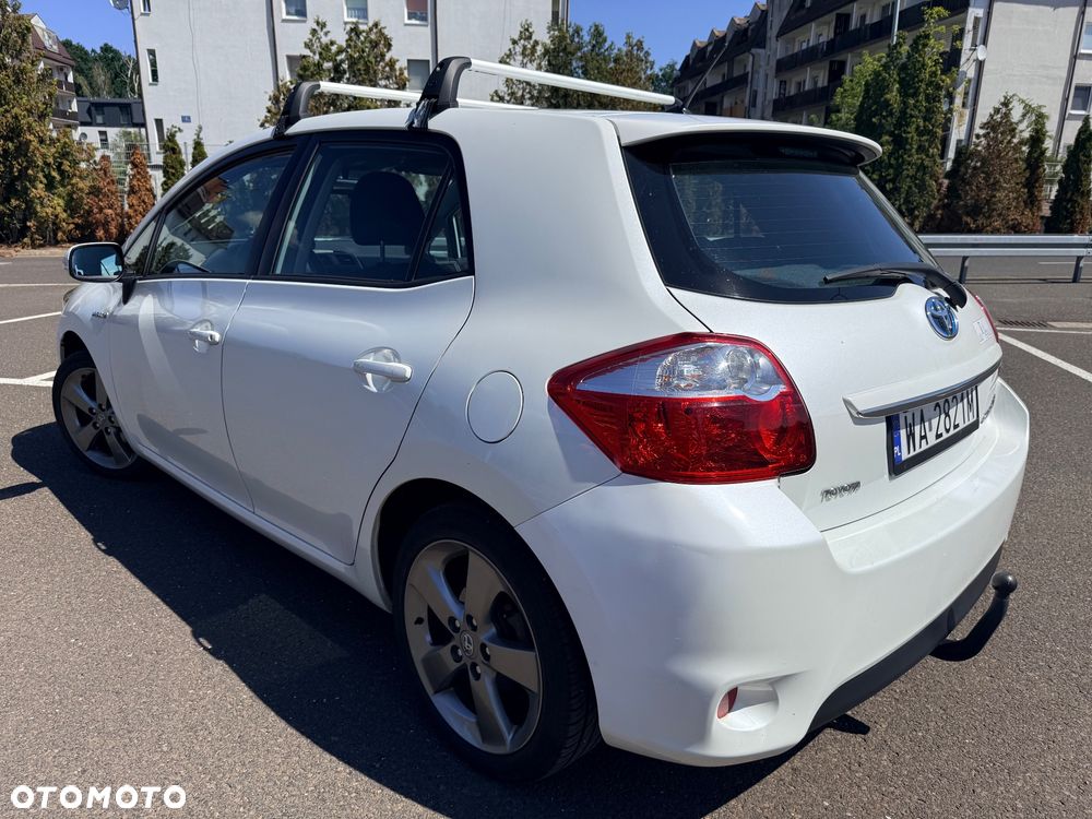 Toyota Auris - 12
