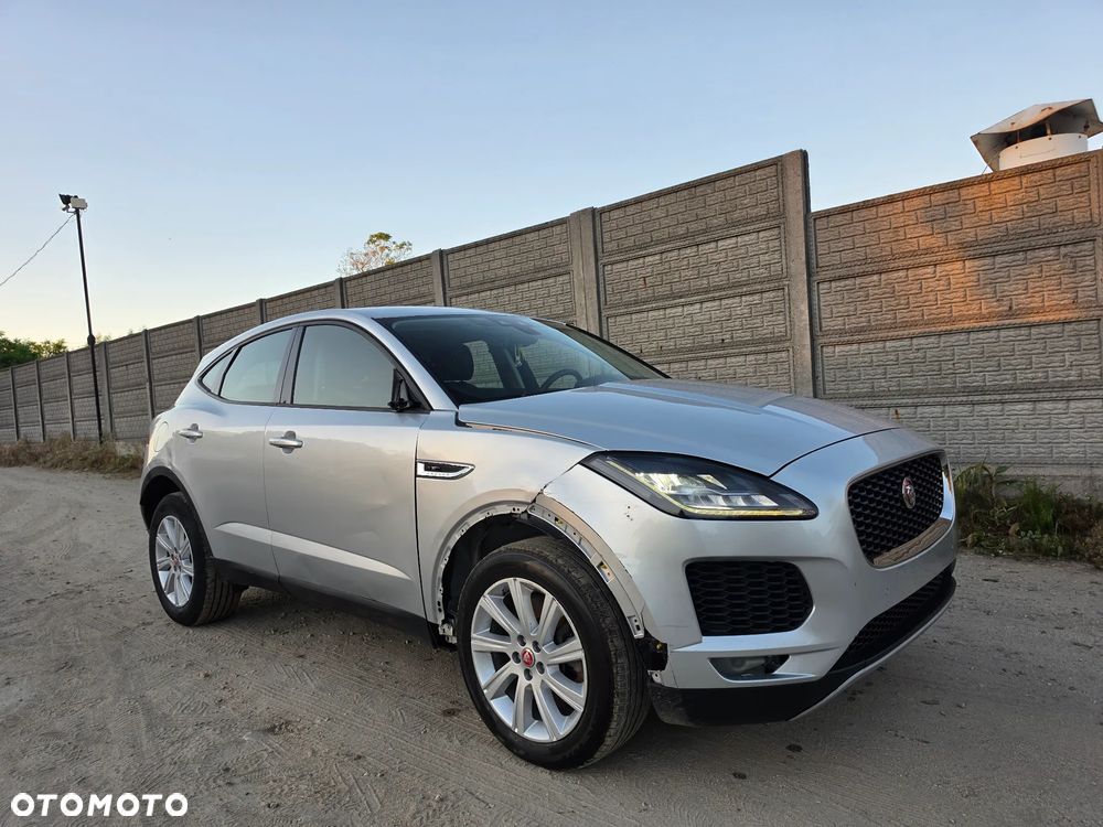Jaguar E-Pace P200 AWD R-Dynamic S - 39