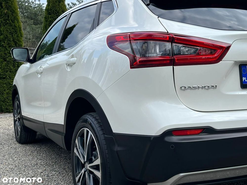 Nissan Qashqai 1.3 DIG-T N-Connecta - 14