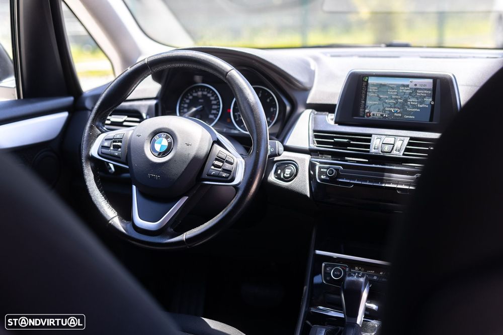 BMW 216 Active Tourer d Advantage Auto - 51