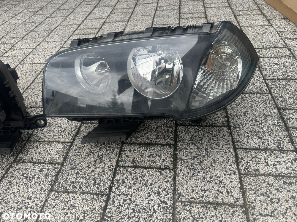 BMW X3 E83 LAMPA PRZOD PRAWA LEWA EUROPA - 2