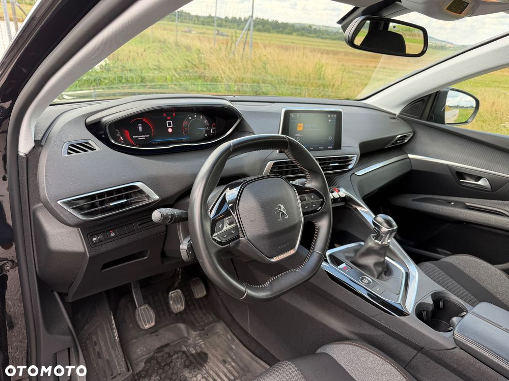 Peugeot 3008 1.2 PureTech Active S&S - 22