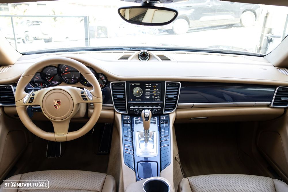 Porsche Panamera Platinum Edition - 17