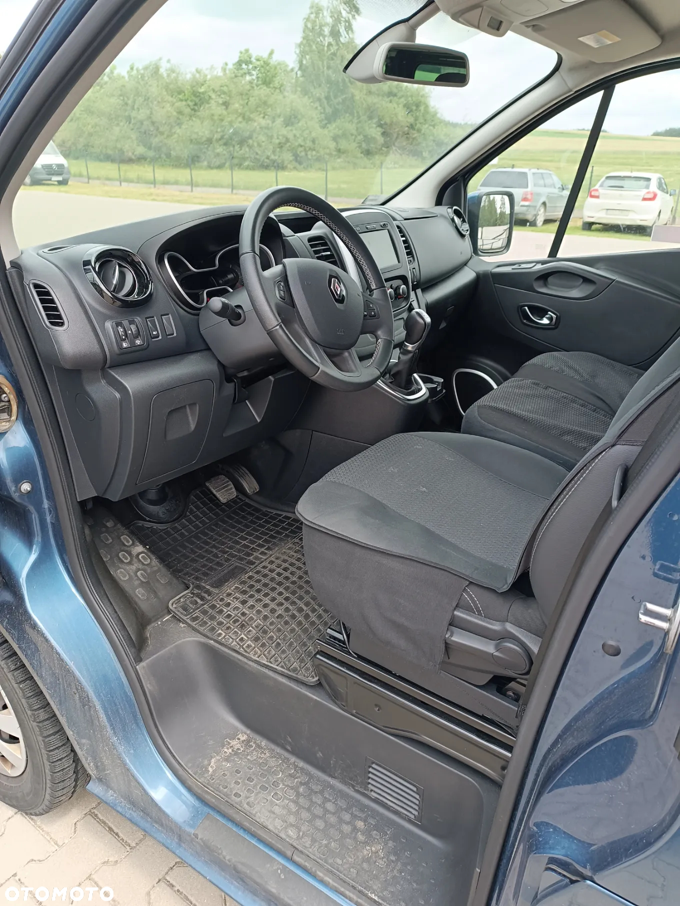 Renault Trafic Grand SpaceClass 2.0 dCi EDC - 7