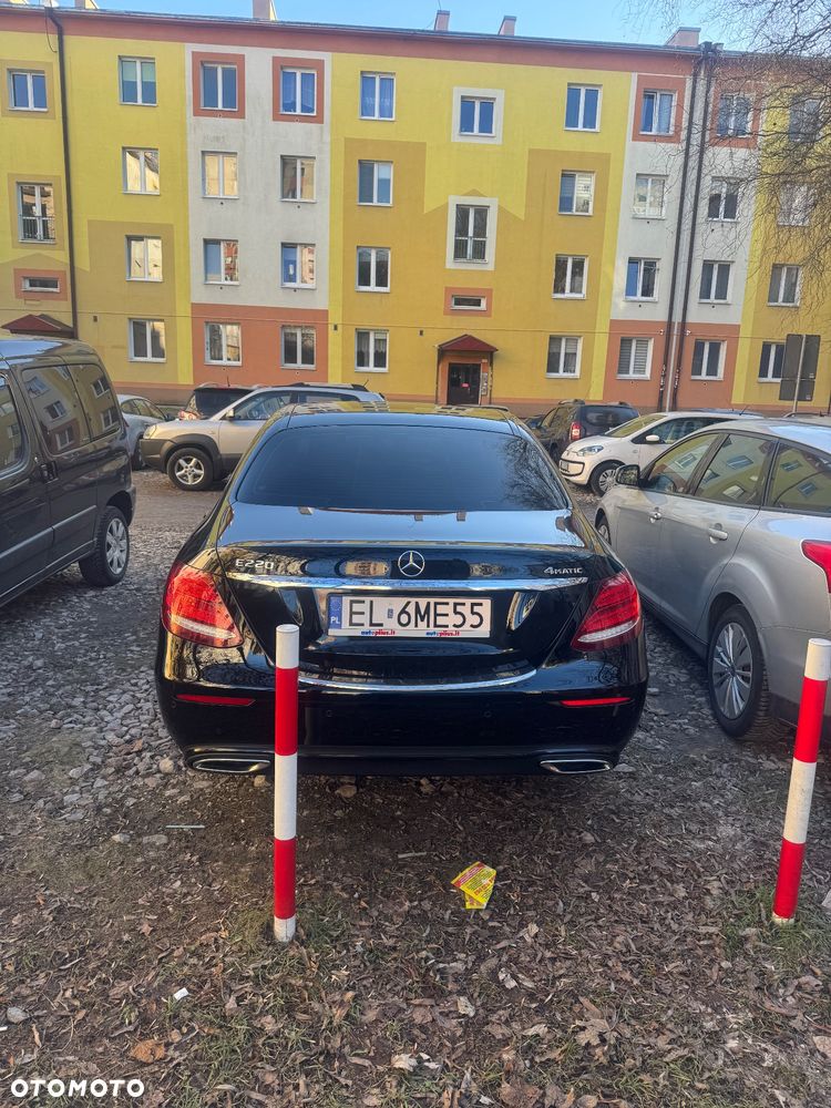 Mercedes-Benz Klasa E 220 d 4-Matic 9G-TRONIC - 7