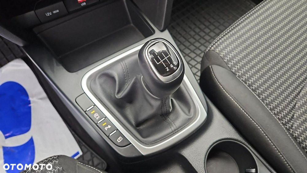 Kia Ceed 1.5 T-GDI M - 5