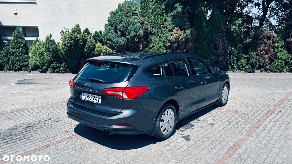 Ford Focus 1.0 EcoBoost Trend Edition - 3