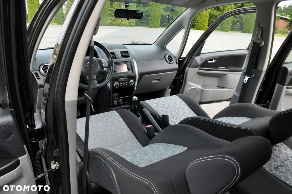 Suzuki SX4 - 28