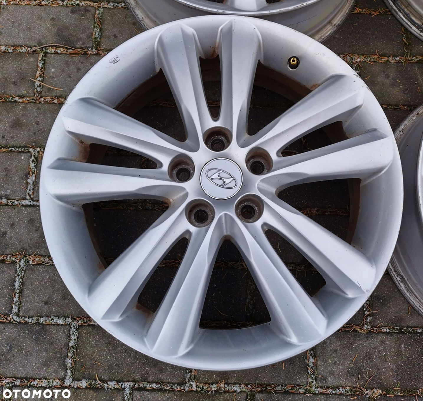 HYUNDAI IX35 FELGI ALUMINIOWE 6.5 J x 18 ET48 52910-2S300 PROSTE ORYG - 2