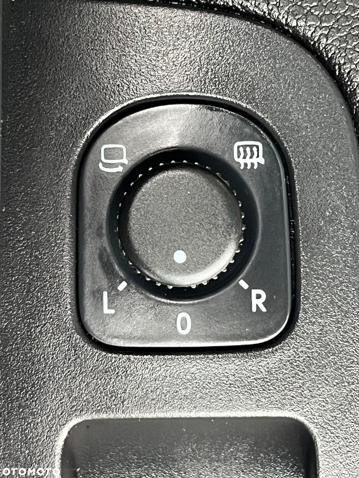 Skoda Superb 1.8 TSI DSG Elegance - 25