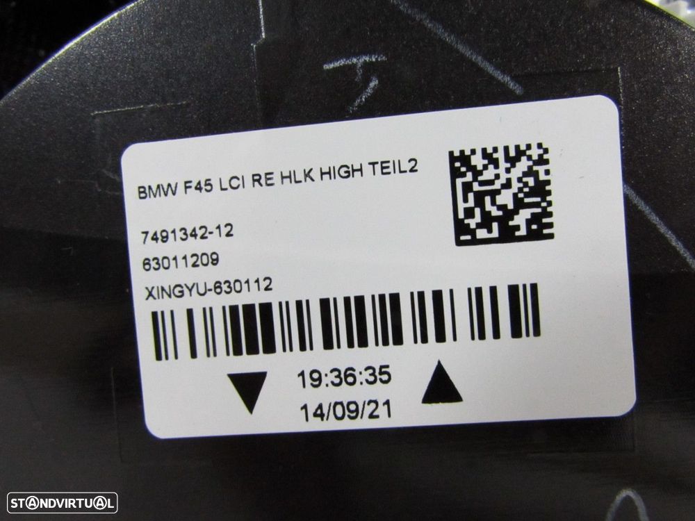Farolim da mala LED Direito Seminovo/ Original BMW 2 Active Tourer (F45) 6321749... - 3
