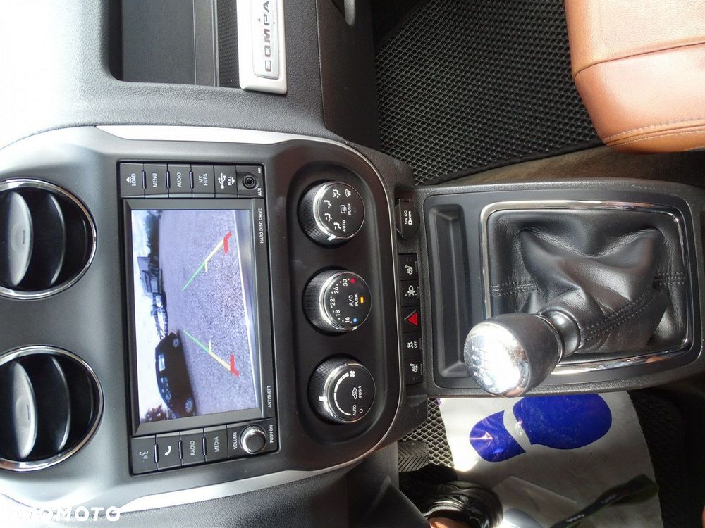 Jeep Compass - 10