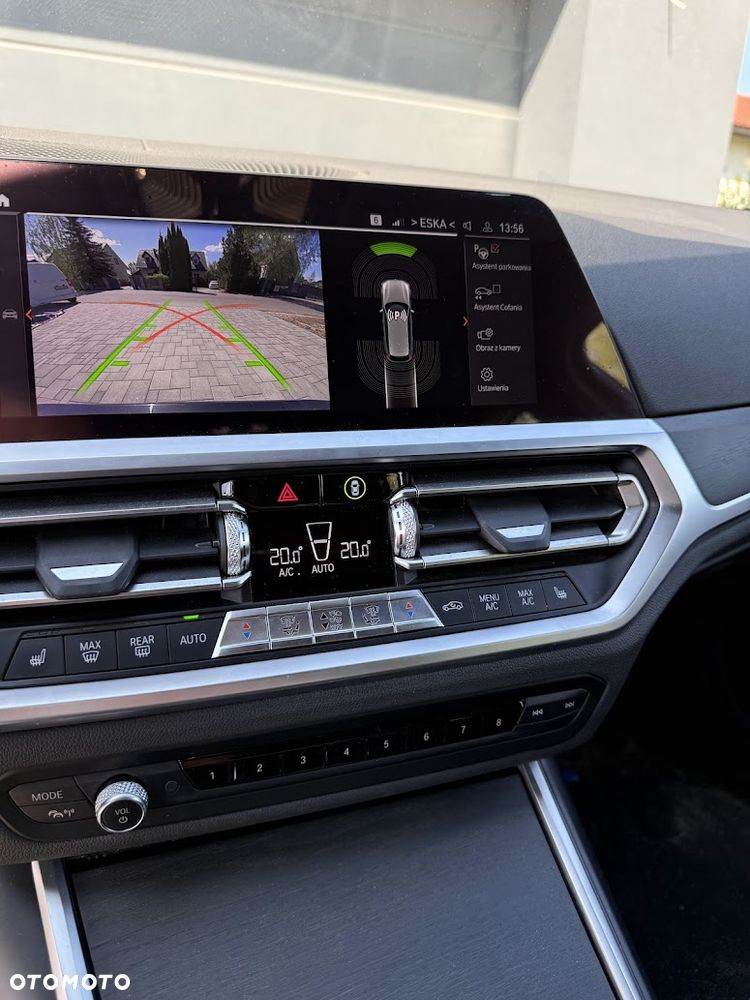 BMW Seria 3 318d MHEV - 17