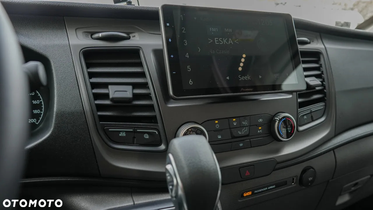 Ford Chausson 627 GA Titanium Ultimate - 25