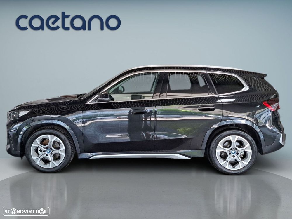 BMW iX1 eDrive20 - 5