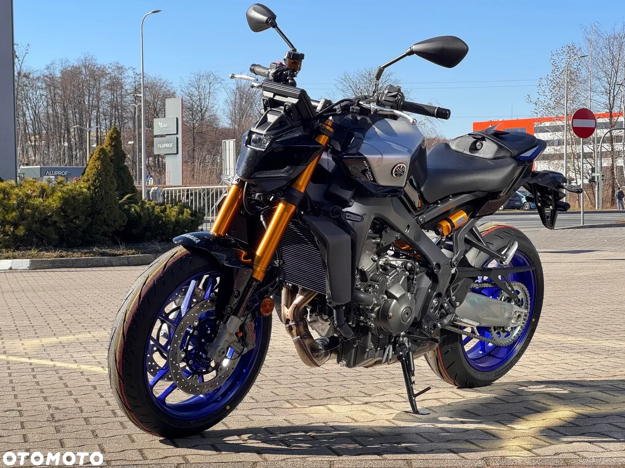 Yamaha MT - 3