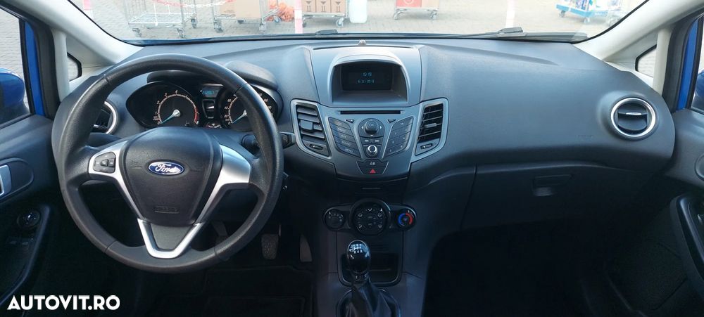 Ford Fiesta 1.25 Trend - 11