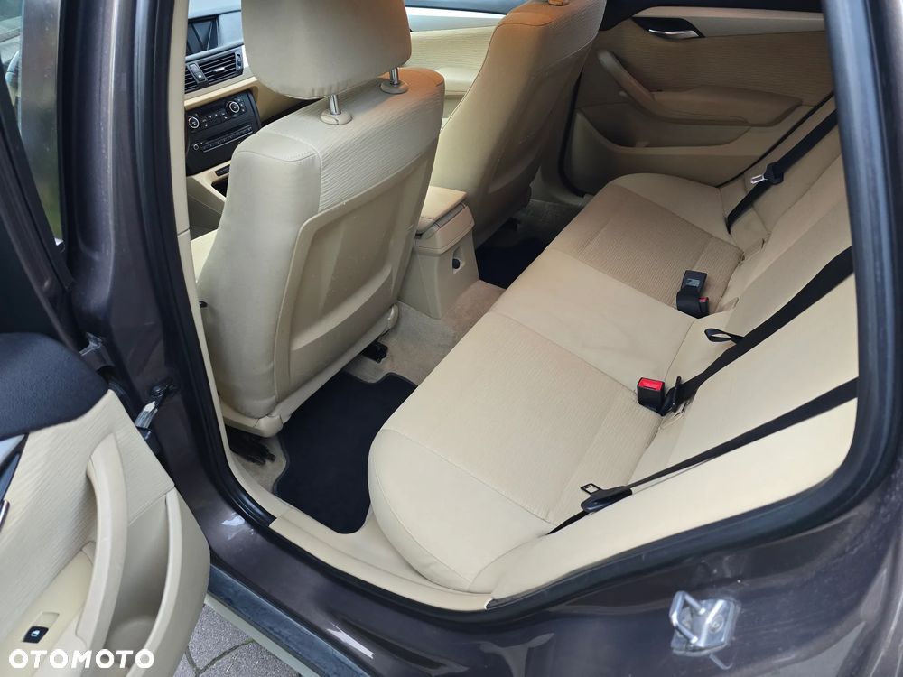 BMW X1 sDrive18d - 3