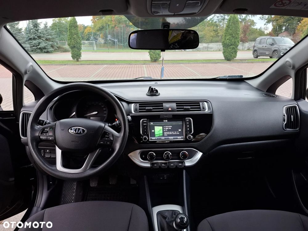 Kia Rio 1.2 Business Line - 8