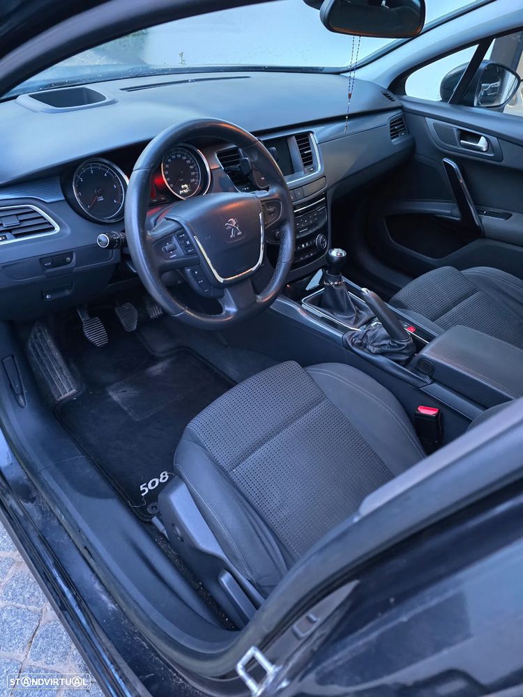 Peugeot 508 SW - 12