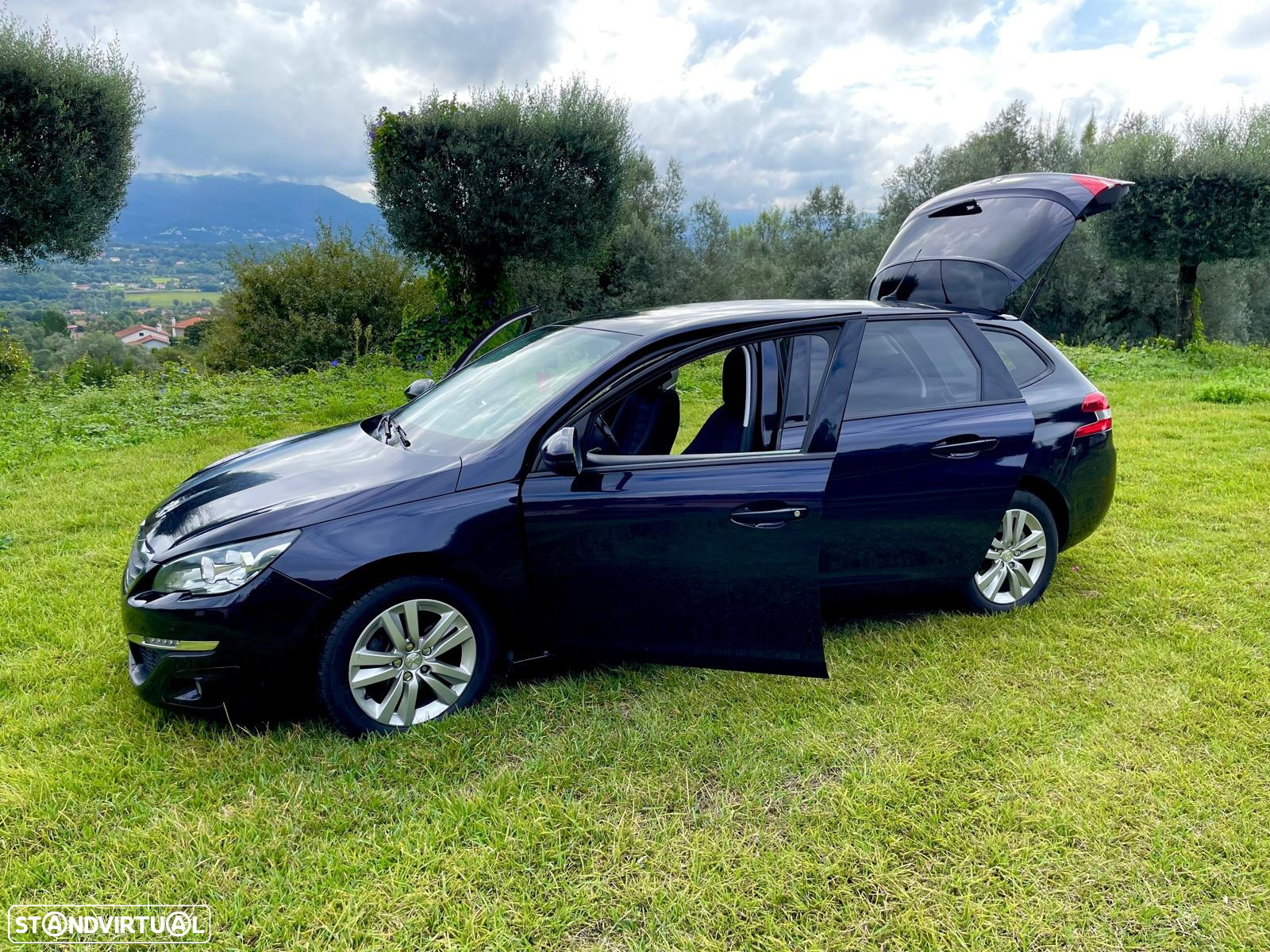 Peugeot 308 SW 1.6 BlueHDi Allure - 23