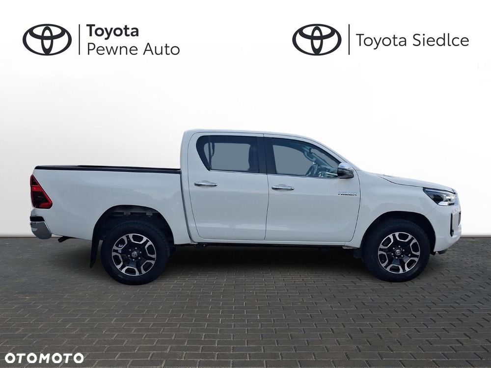 Toyota Hilux 2.8 D-4D Double Cab SR5 4x4 - 7