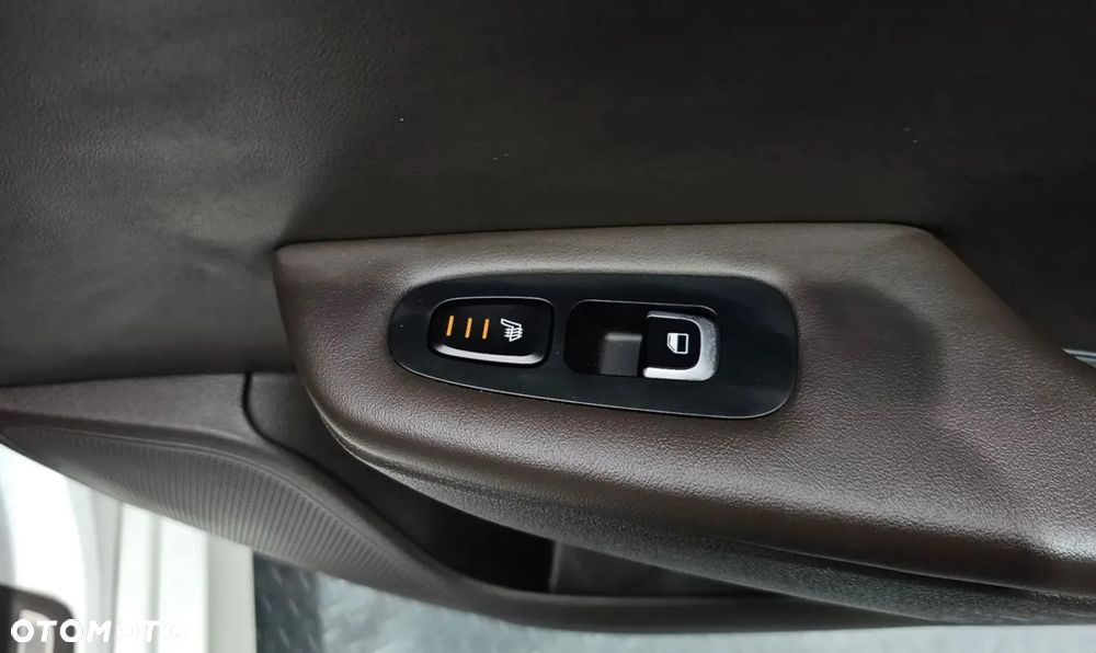 Kia Stinger - 19