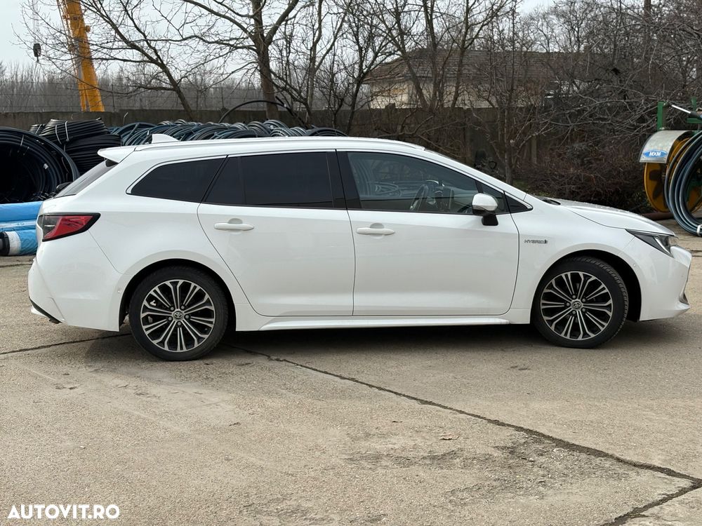 Toyota Corolla 1.8 HSD Exclusive interior Negru - 9