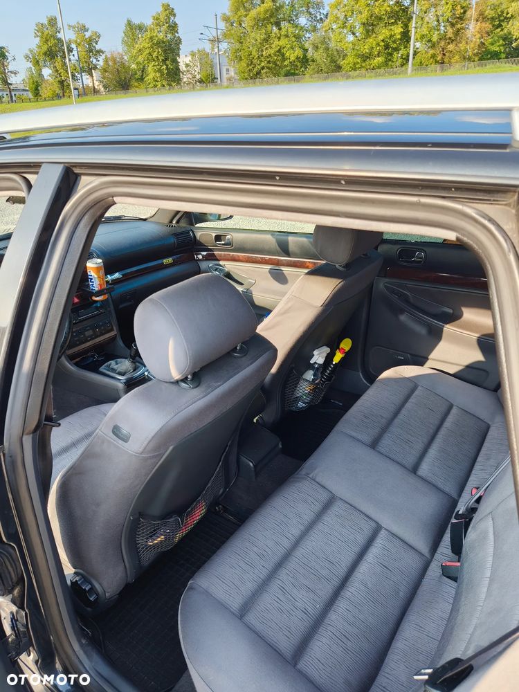Audi A4 Avant 1.9 TDI - 9