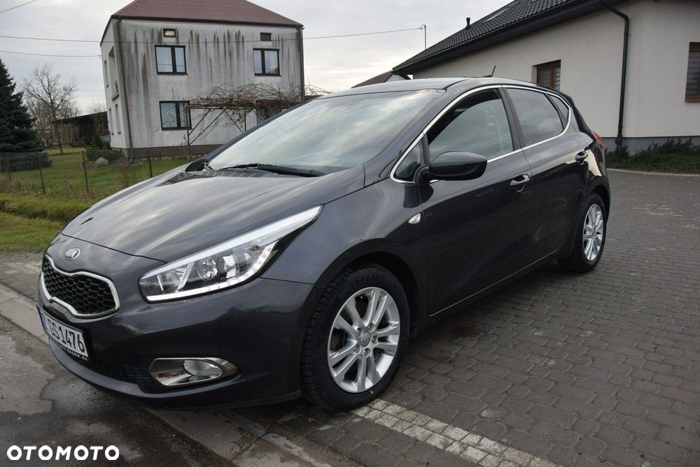 Kia Ceed - 6