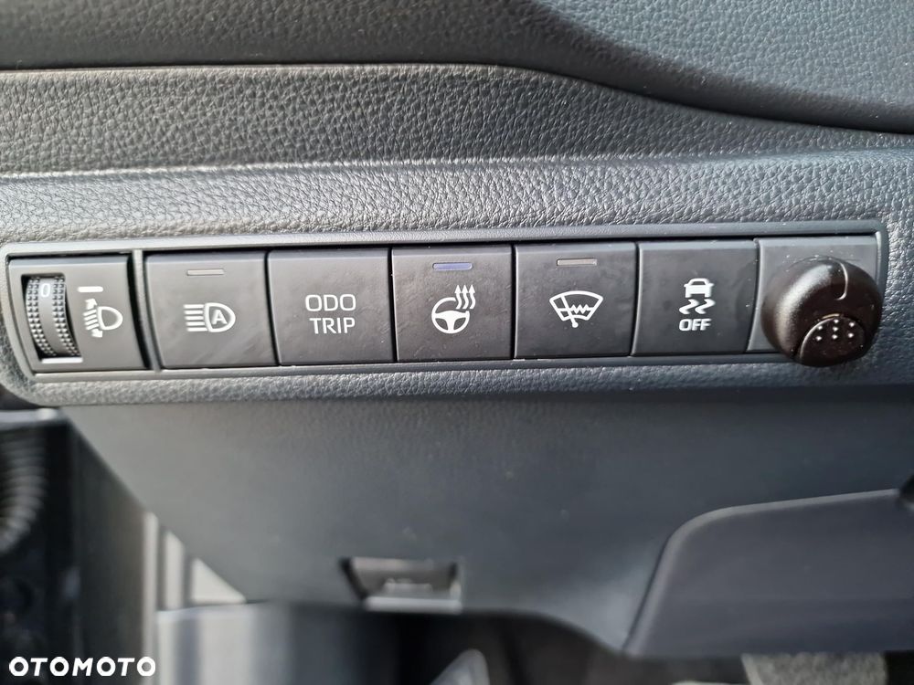 Toyota Corolla 1.8 Hybrid Style - 23
