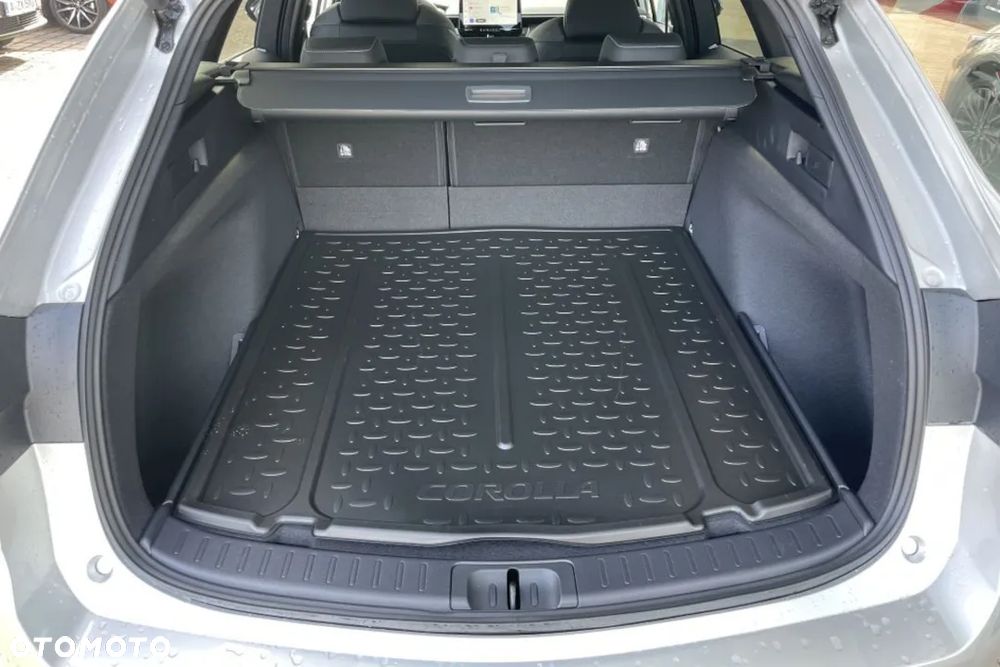 Toyota Corolla 2.0 Hybrid Touring Sports Teamplayer - 16