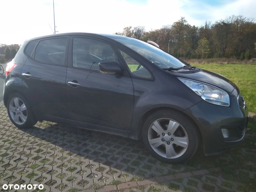 Kia Venga 1.6 CRDi 128 Business Line - 3