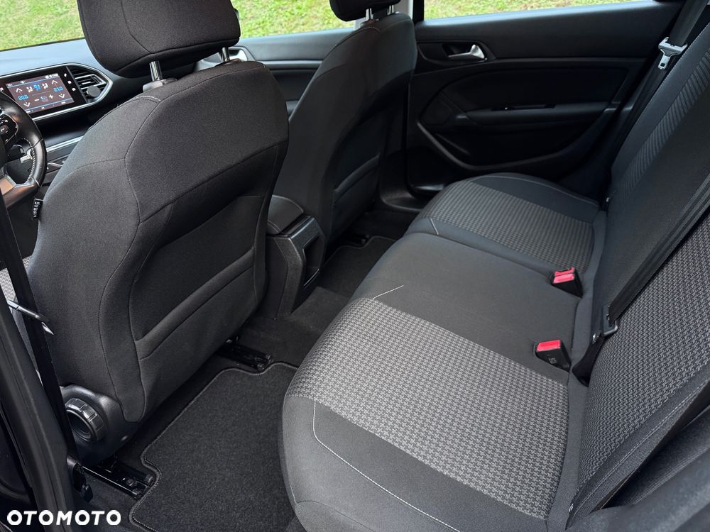 Peugeot 308 PureTech 110 Stop & Start Active - 29