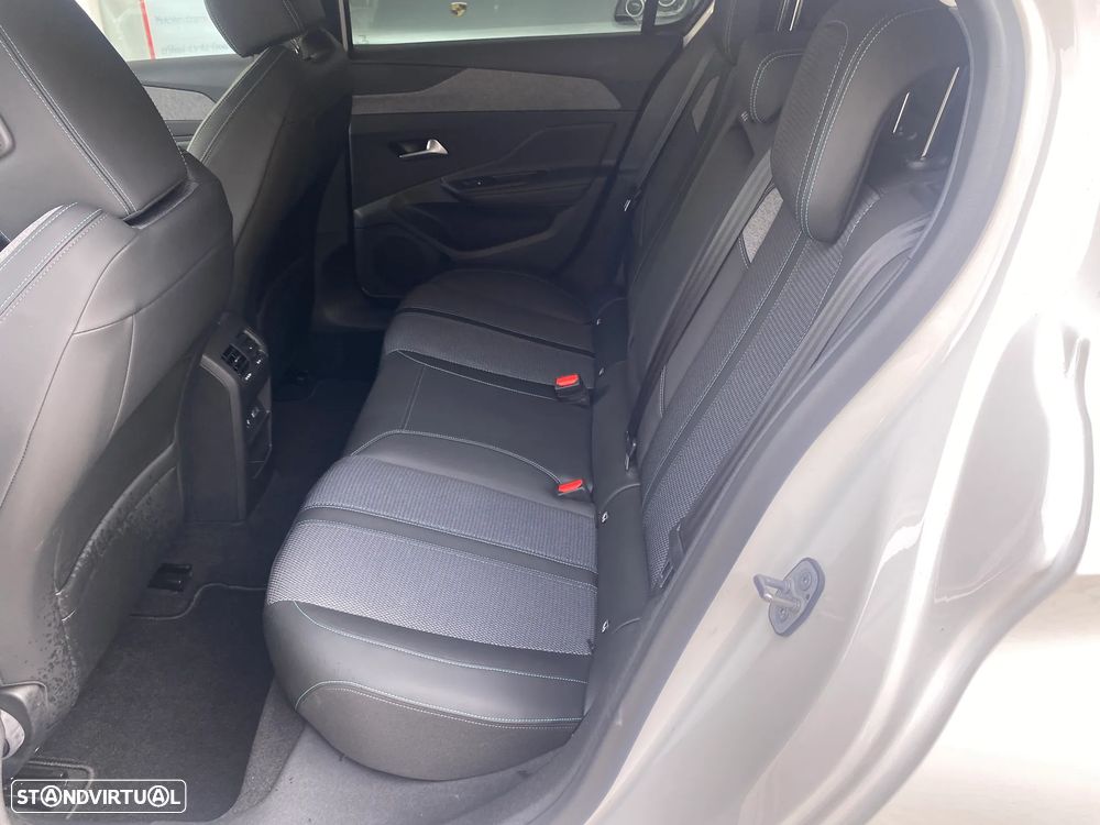 Peugeot 308 PureTech 130 GPF EAT8 Stop & Start Allure Pack - 35