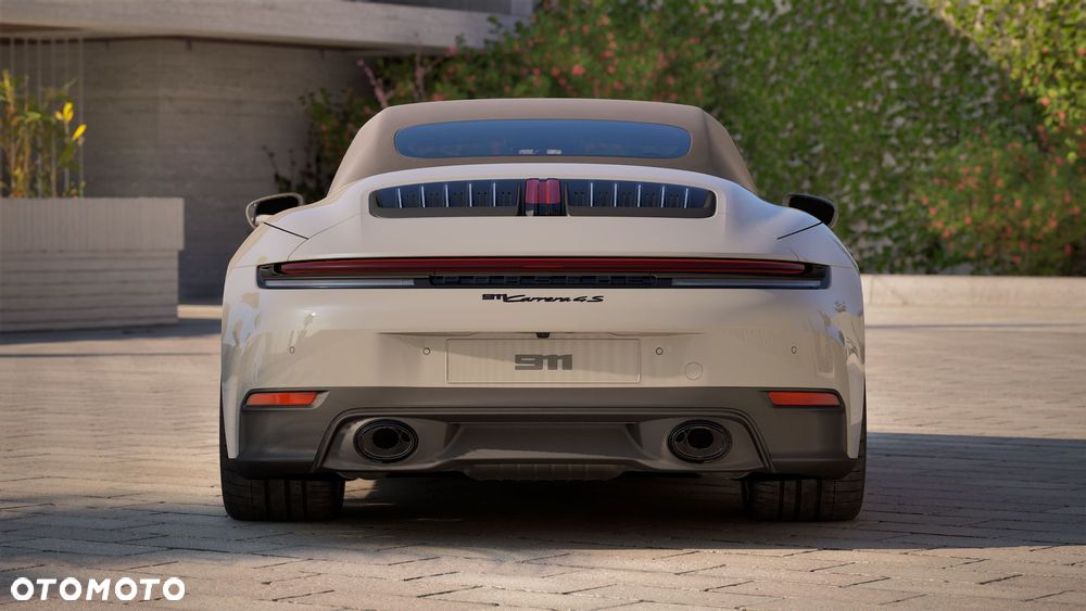 Porsche 911 Carrera 4S - 5