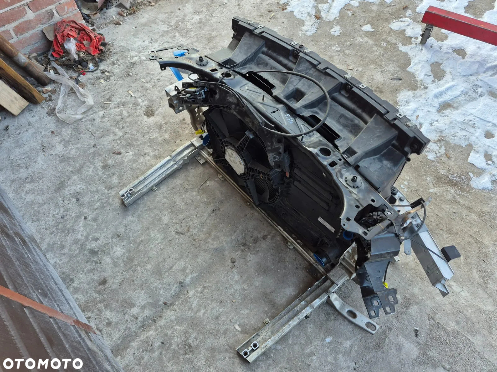 BMW X1 F48 2.0 benzyna PAS PRZEDNI CHŁODNICE WENTYLATOR WZMOCNIENIE BELKA 7617610 7434544 - 6