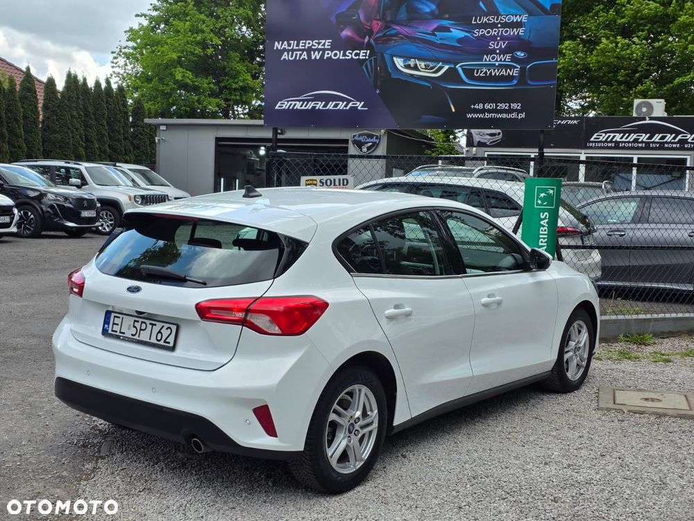 Ford Focus 1.0 EcoBoost Trend Edition Business - 12