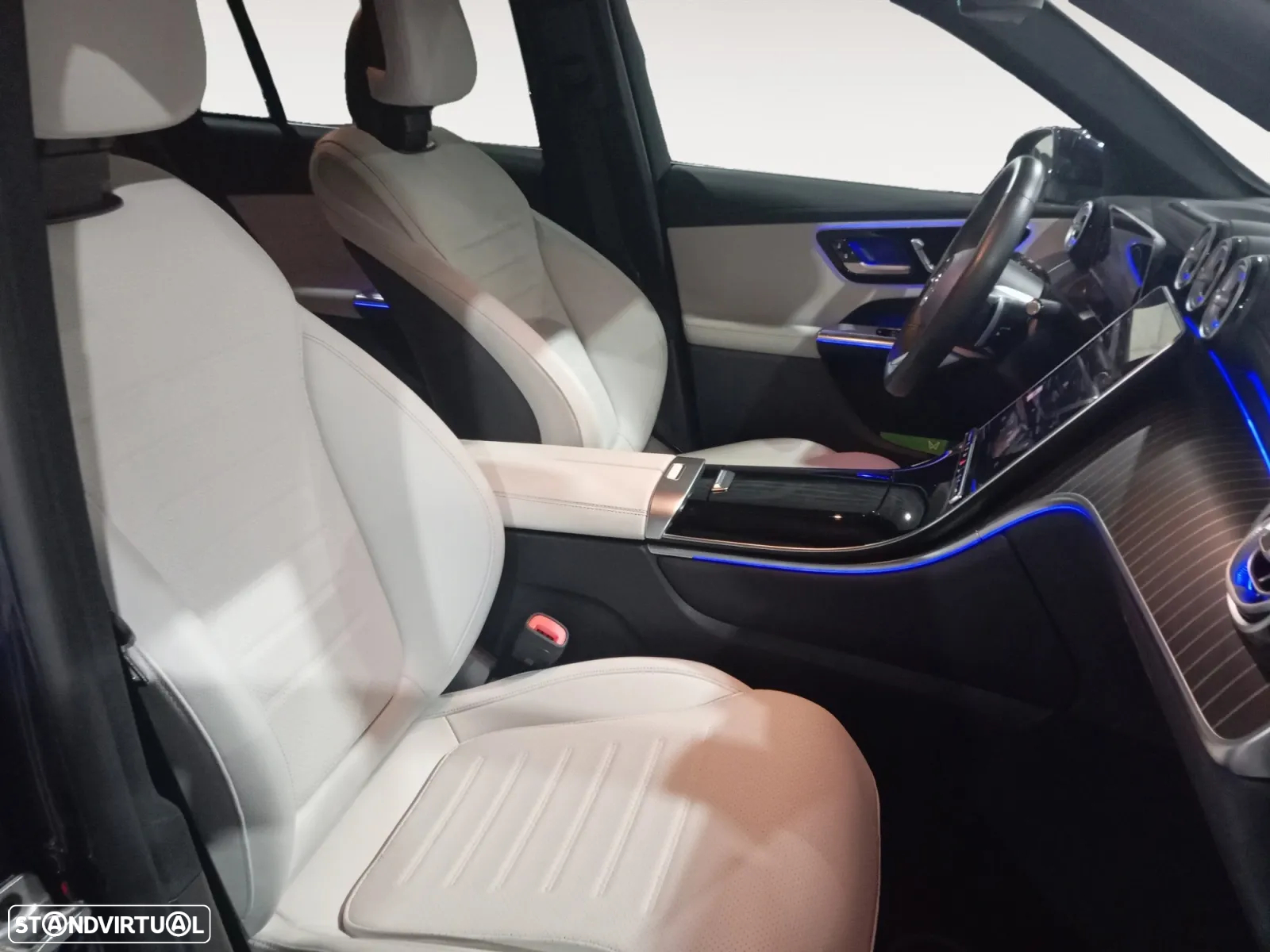 Mercedes-Benz GLC 300 de 4Matic - 14