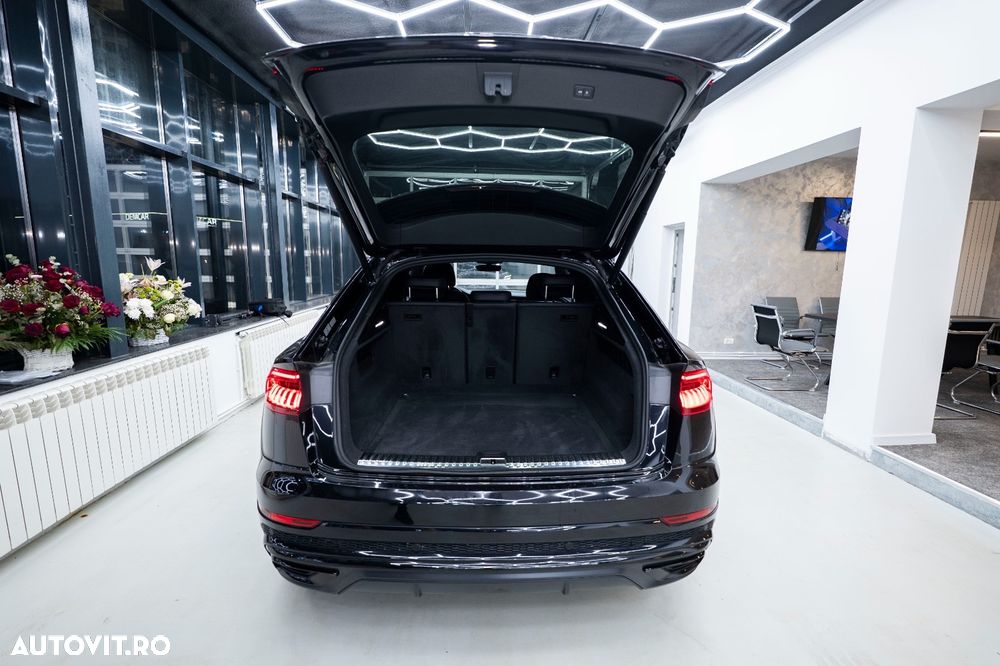 Audi Q8 - 8