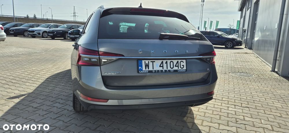 Skoda Superb 1.5 TSI Ambition DSG - 10