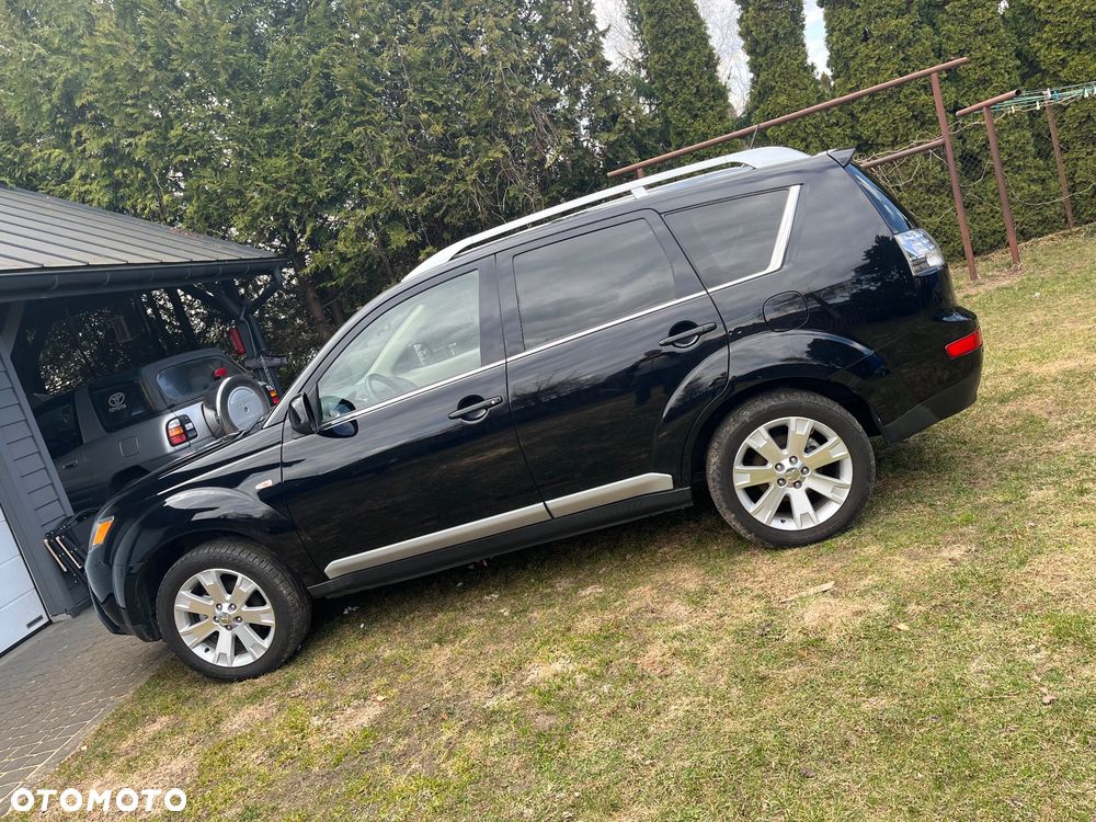 Mitsubishi Outlander 2.4 4WD CVT Intense - 6